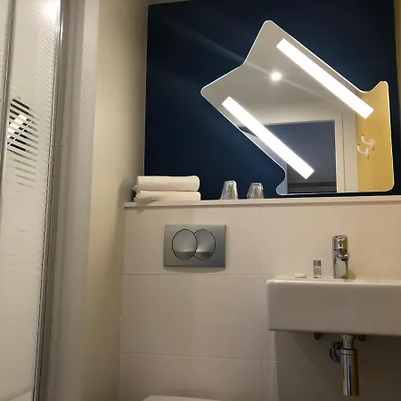 Ibis Budget Parc Des Expositions 2*